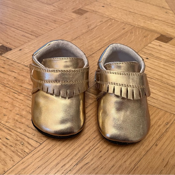 Two Pairs rosegold and pink Lily & Jack Mocs. Two pairs. Size 6-12 months. - Picture 1 of 8